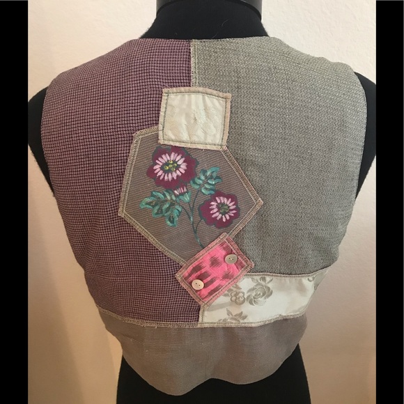 FAITH Multi Fabric VEST/TOP SZ Small - Picture 3 of 8